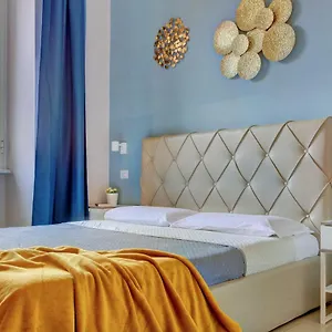 Claudia House Termini Bed & Breakfast