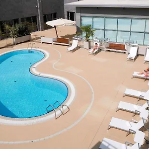 **** Hotel Novotel Milano Malpensa Aeroporto Włochy